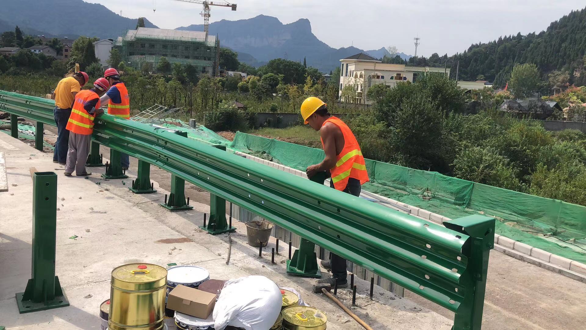 五常市乡村公路波形护栏热镀锌波形护栏 - 推荐